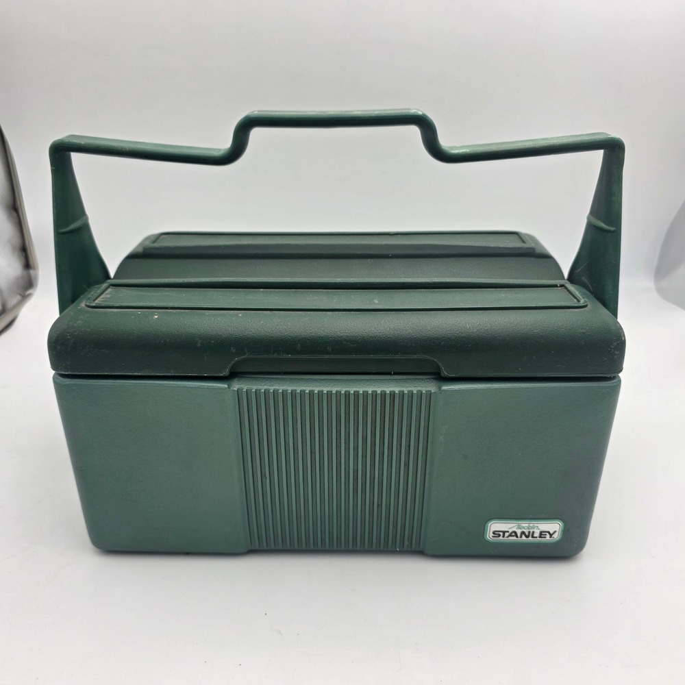 Vintage Aladdin Stanley Lunch Box Cooler Green Plastic Hard Shell 6/90 USA Made